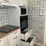 Des Terres Chaudes Proche Bord De マントン