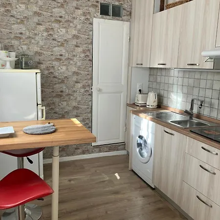 Des Terres Chaudes Proche Bord De Apartamento Menton
