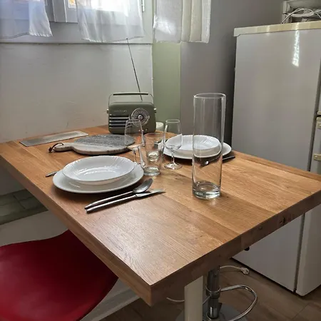 Appartement Des Terres Chaudes Proche Bord De Menton